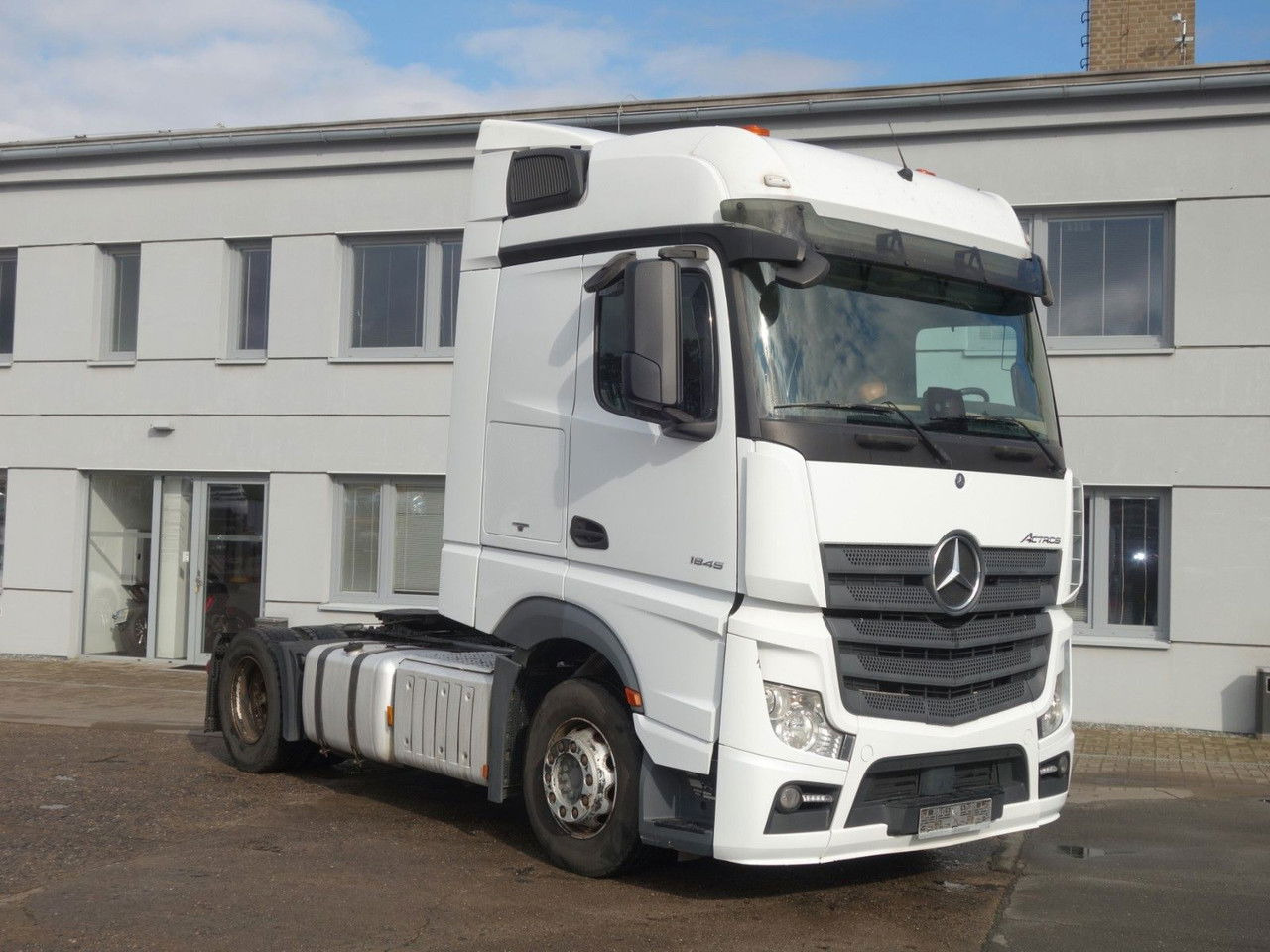 Mercedes-Benz Actros 1845 LS SD, Giga Space - 트랙터 유닛 : 사진 2 Mercedes-Benz Actros 1845 LS SD, Giga Space - 트랙터 유닛 : 사진 2
