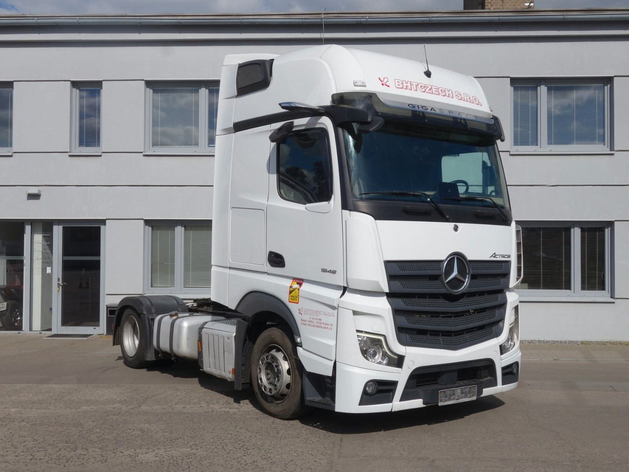 Mercedes-Benz Actros 1848 LSNRL Giga Space, Xenon, Cam - 트랙터 유닛 : 사진 2 Mercedes-Benz Actros 1848 LSNRL Giga Space, Xenon, Cam - 트랙터 유닛 : 사진 2