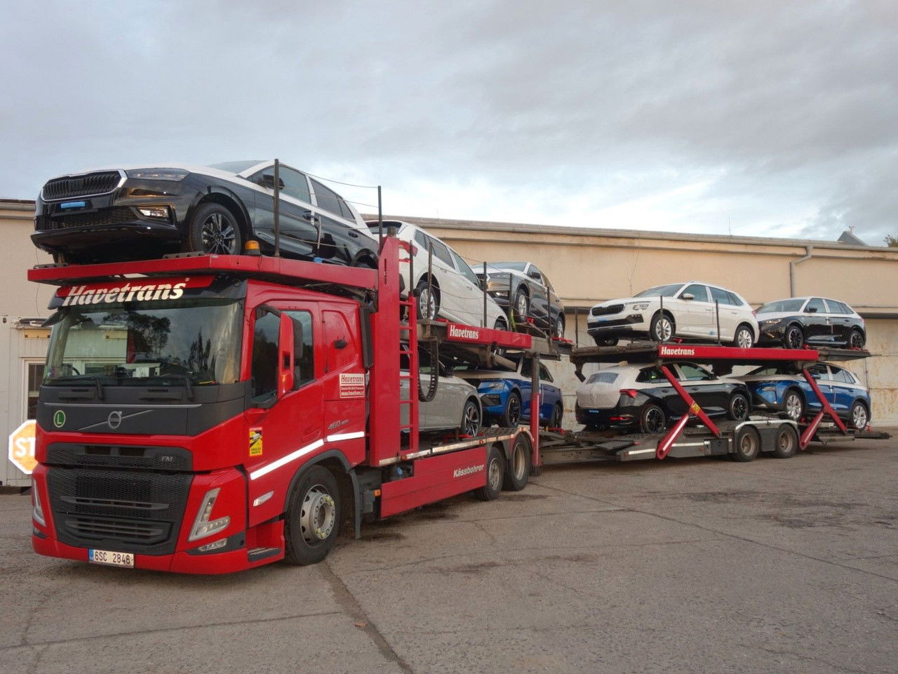 Volvo FM 13 460 6x2 Kässbohrer Metago - Supertrans - 자동 운반 장치 트럭 : 사진 2 Volvo FM 13 460 6x2 Kässbohrer Metago - Supertrans - 자동 운반 장치 트럭 : 사진 2