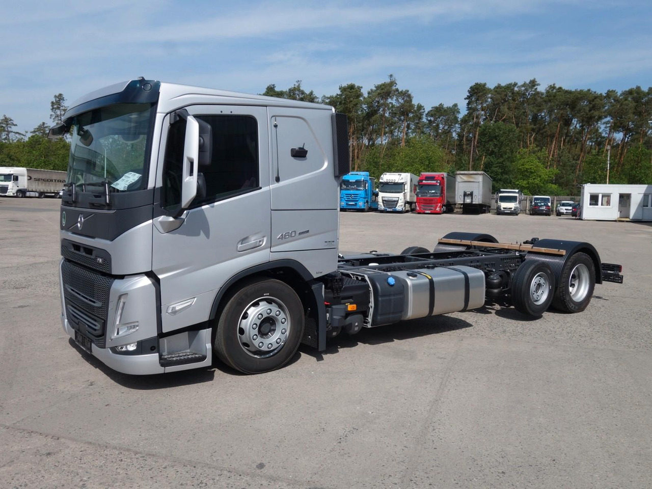 Volvo FM13 460 6x2 Neue RTO , Kassbohrer, Rolfo, Rimo - 자동 운반 장치 트럭 : 사진 2 Volvo FM13 460 6x2 Neue RTO , Kassbohrer, Rolfo, Rimo - 자동 운반 장치 트럭 : 사진 2