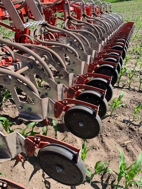 Gaspardo ***CropSeed*** Frøudstyr til radrenser - 수확 후 장비 : 사진 1 Gaspardo ***CropSeed*** Frøudstyr til radrenser - 수확 후 장비 : 사진 1