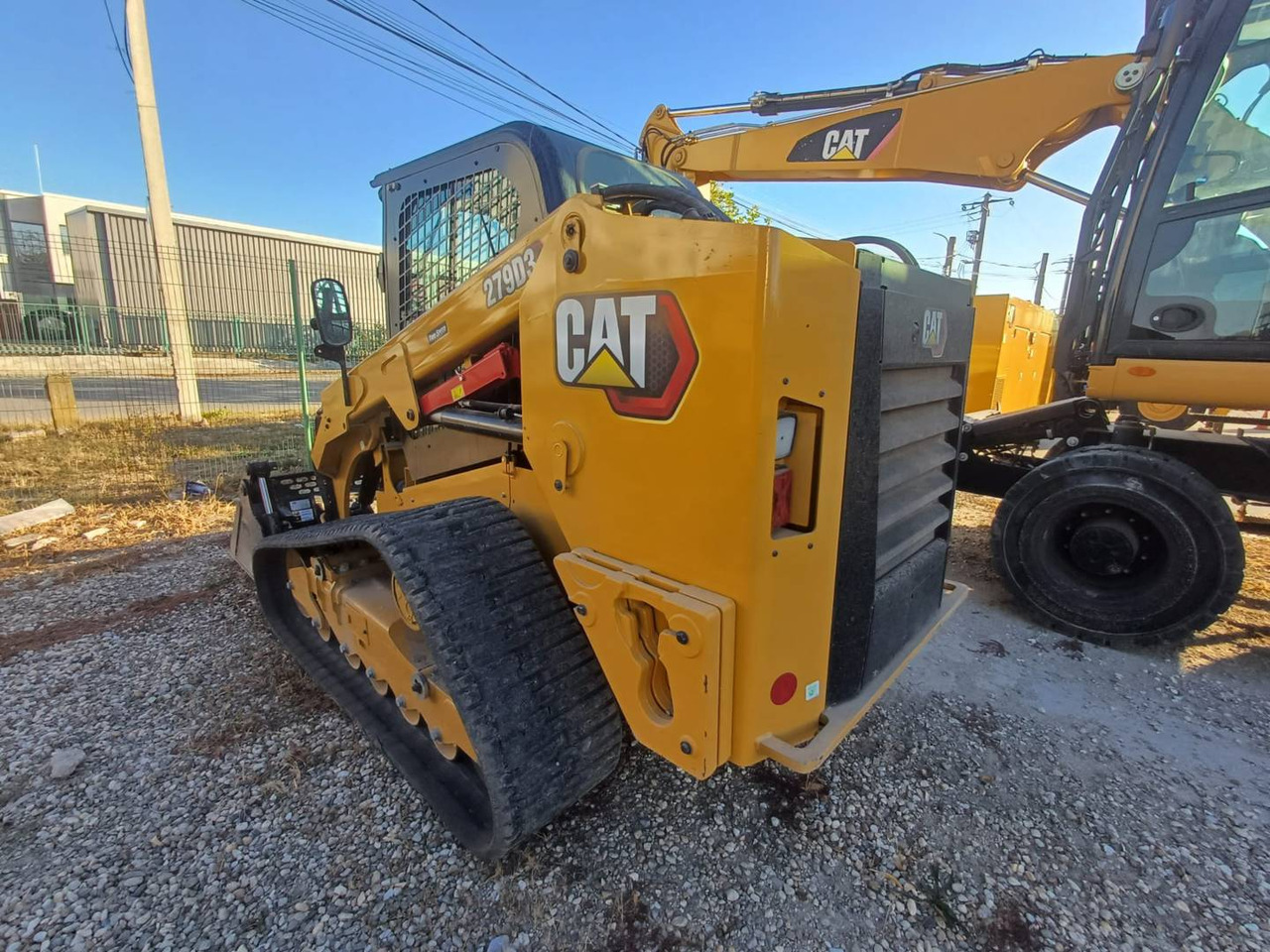CAT 279D3 - 소형 트랙 로더 : 사진 4 CAT 279D3 - 소형 트랙 로더 : 사진 4
