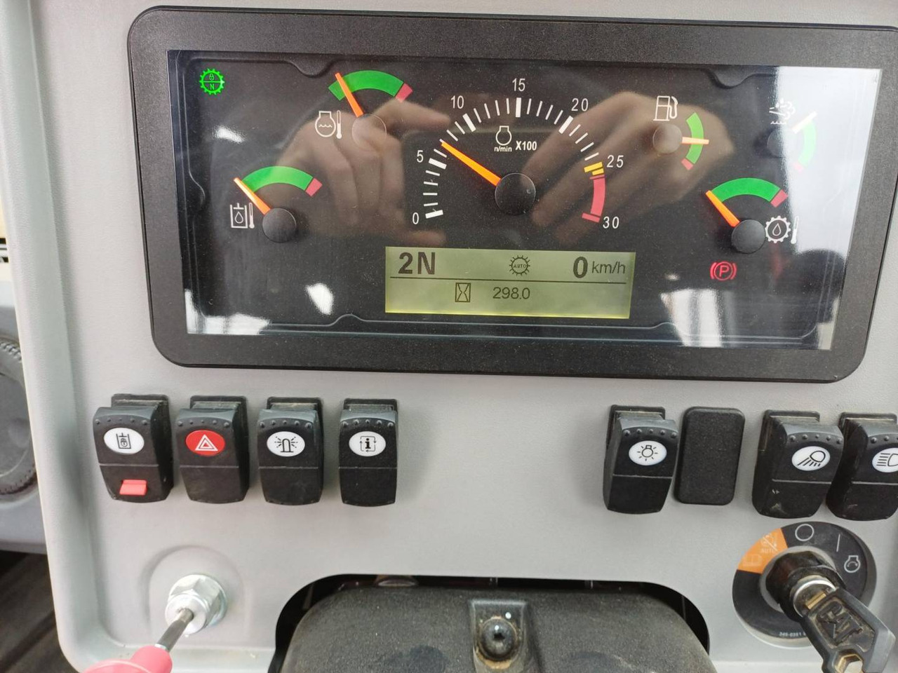 CAT 950GC - 휠 로더 : 사진 5 CAT 950GC - 휠 로더 : 사진 5