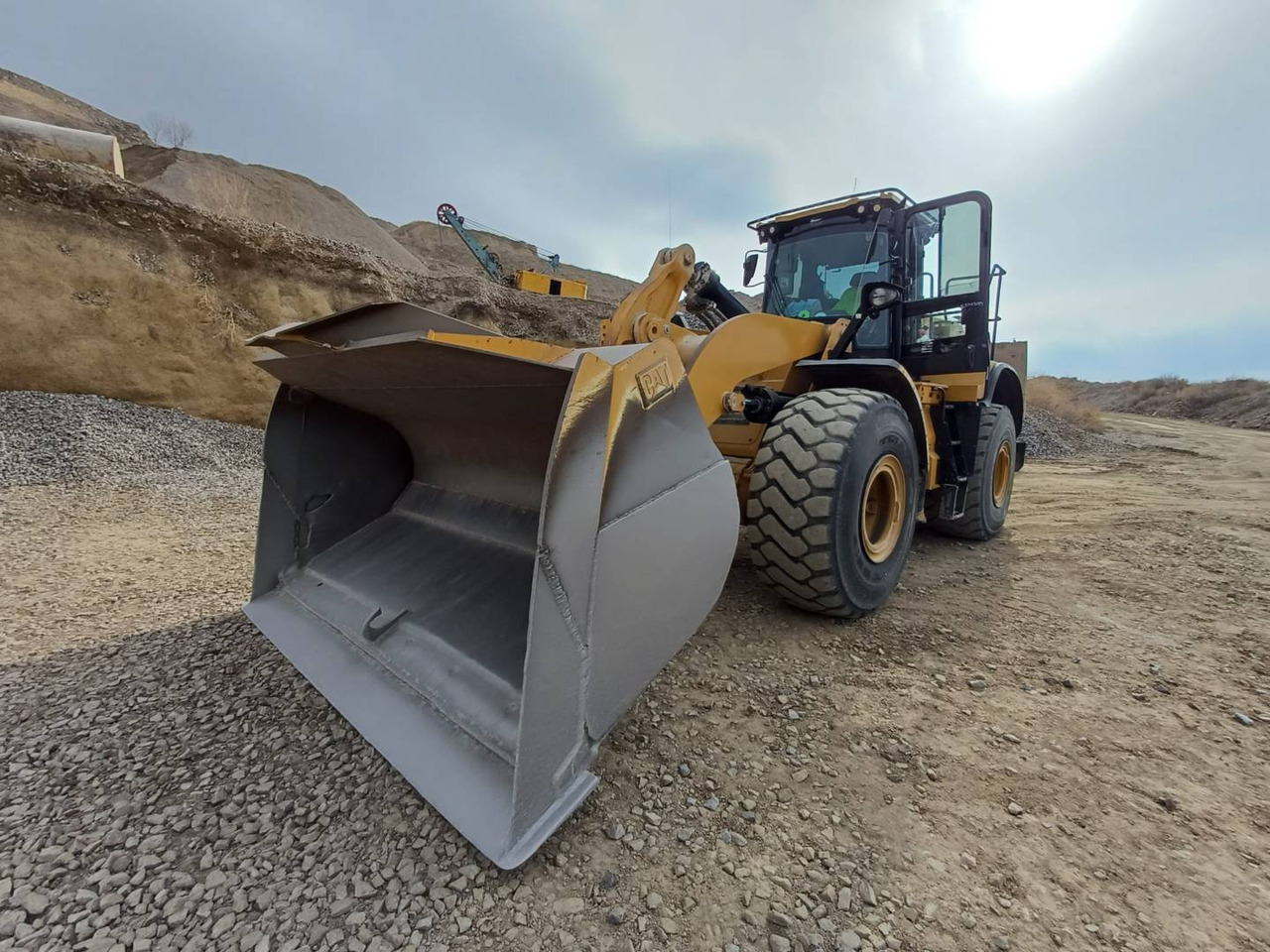 CAT 966 M - 휠 로더 : 사진 1 CAT 966 M - 휠 로더 : 사진 1