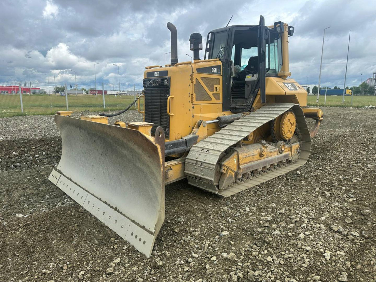 CAT D6NXL - 불도저 : 사진 1 CAT D6NXL - 불도저 : 사진 1