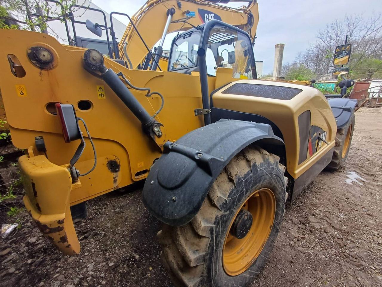 CAT TH414C - 텔레스코픽 핸들러 : 사진 3 CAT TH414C - 텔레스코픽 핸들러 : 사진 3