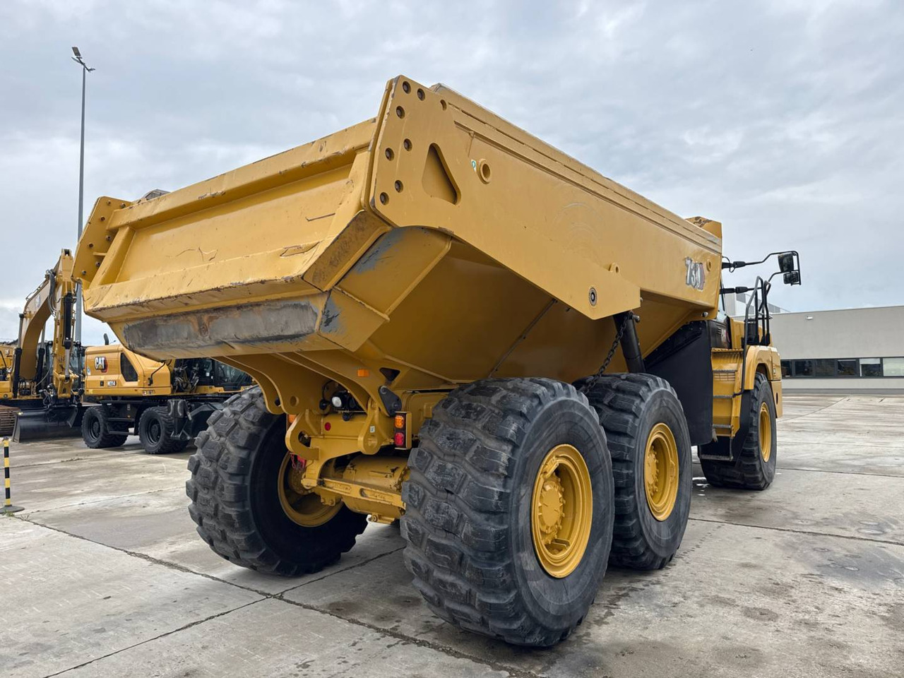 CAT 730 - 관절 덤프 : 사진 3 CAT 730 - 관절 덤프 : 사진 3