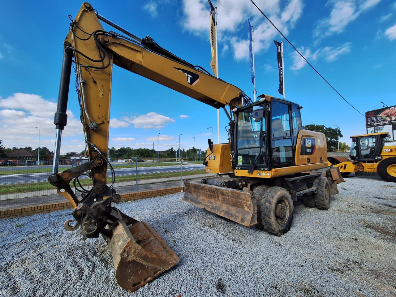 CAT M318F - 휠 굴삭기 : 사진 1 CAT M318F - 휠 굴삭기 : 사진 1