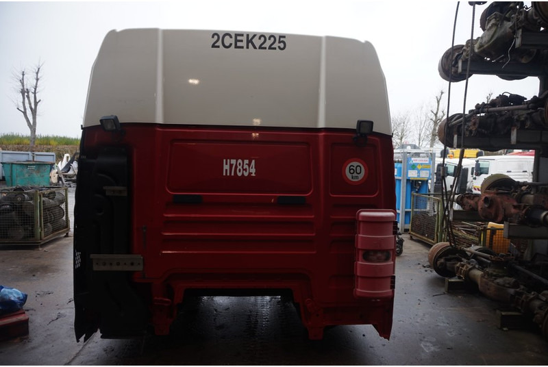 MAN F99L41 TGX XXL EURO6 81.60000-7925 - 운전실 및 내부 트럭 용 : 사진 4 MAN F99L41 TGX XXL EURO6 81.60000-7925 - 운전실 및 내부 트럭 용 : 사진 4