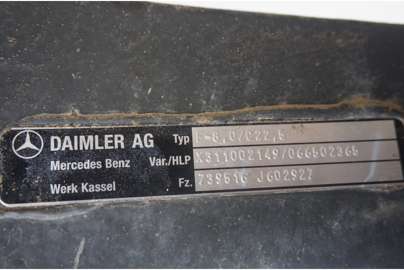 Mercedes-Benz F-8/C22.5 RECHT - 앞 차축 트럭 용 : 사진 4 Mercedes-Benz F-8/C22.5 RECHT - 앞 차축 트럭 용 : 사진 4