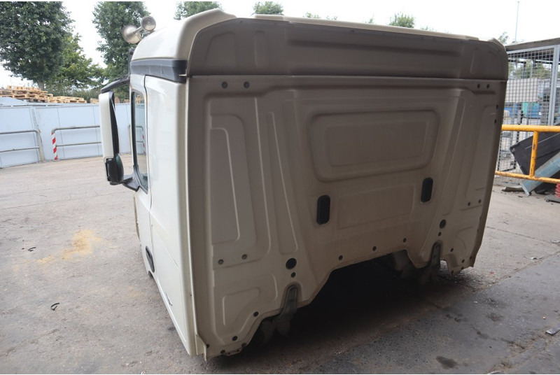 Mercedes-Benz L-STREAMSPACE 2.3MM 320 TUNNEL - 운전실 및 내부 트럭 용 : 사진 4 Mercedes-Benz L-STREAMSPACE 2.3MM 320 TUNNEL - 운전실 및 내부 트럭 용 : 사진 4