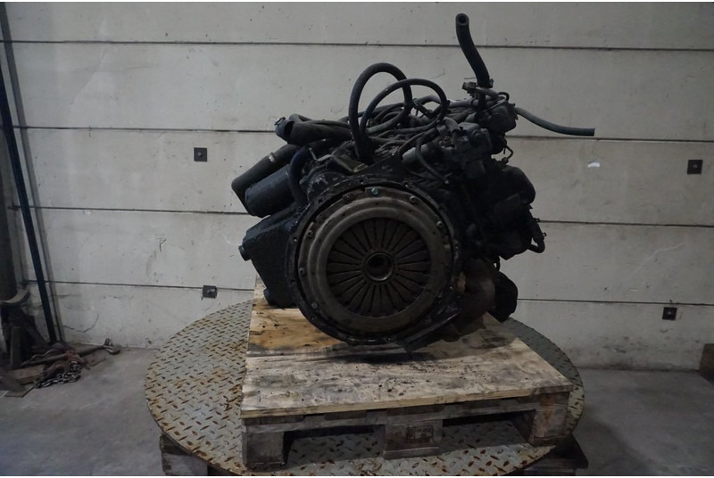 Mercedes-Benz OM904LA EURO3 140 PS - 엔진 트럭 용 : 사진 5 Mercedes-Benz OM904LA EURO3 140 PS - 엔진 트럭 용 : 사진 5