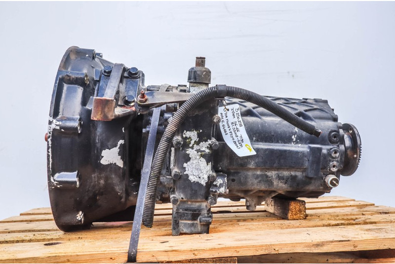 ZF S6-66 M90 81.32002-6891 - 예비 부속 트럭 용 : 사진 3 ZF S6-66 M90 81.32002-6891 - 예비 부속 트럭 용 : 사진 3