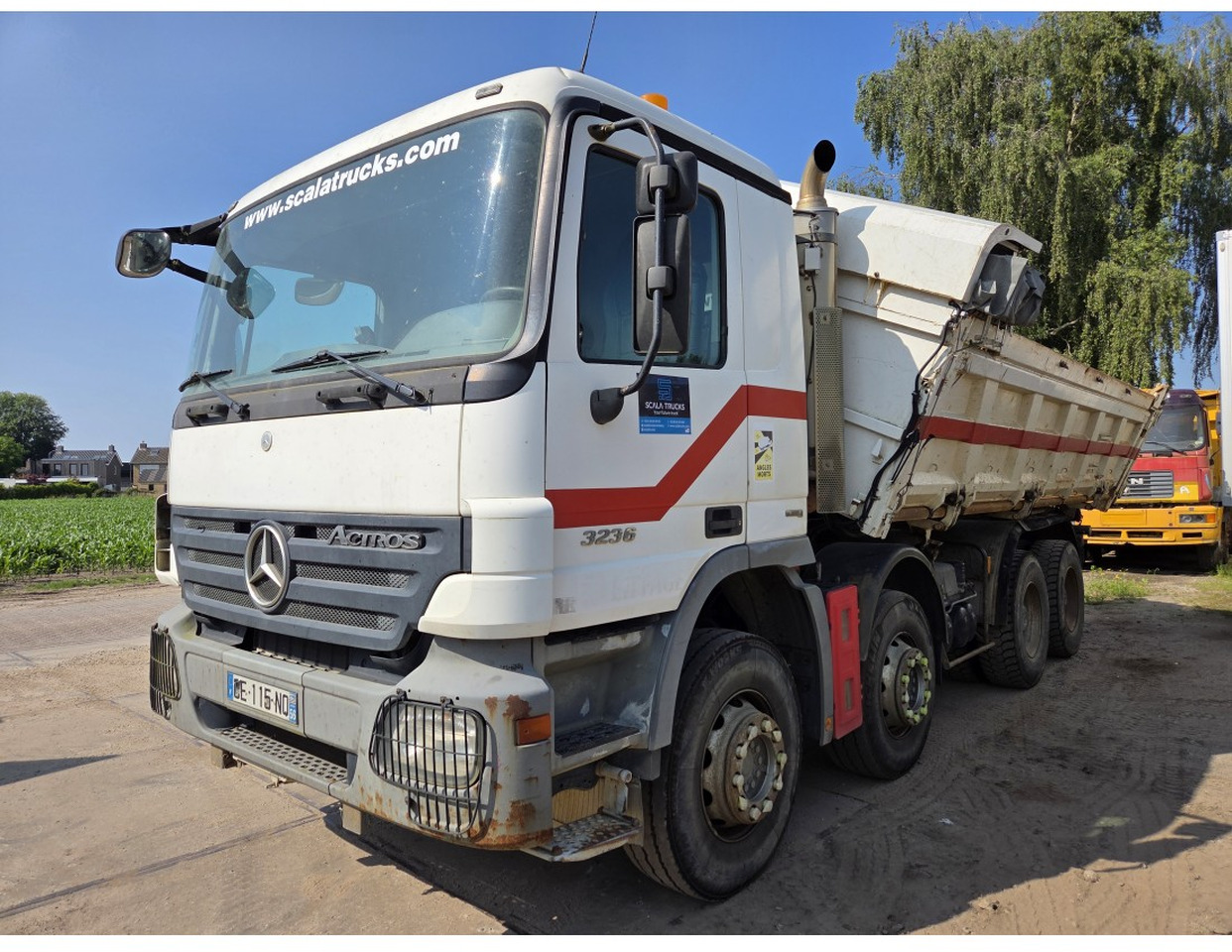 Mercedes Actros 3236 8x4 2-Side Tipper EPS Gearbox 3 Pedals - 덤프트럭 : 사진 4 Mercedes Actros 3236 8x4 2-Side Tipper EPS Gearbox 3 Pedals - 덤프트럭 : 사진 4