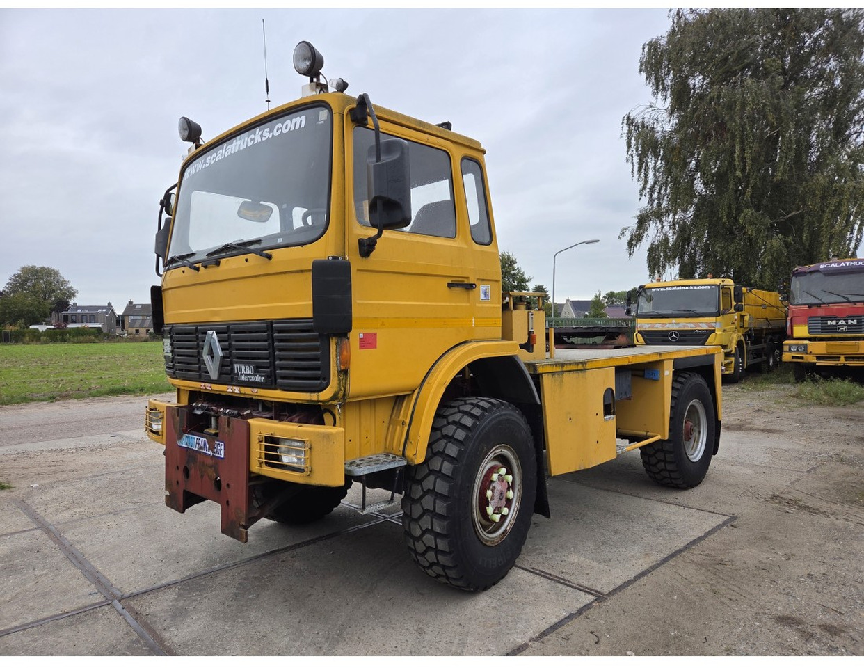 RENAULT M170 4x4 TRACTOR UNIT FULL SPRING SUSPENSION VERY LOW MILEAGE - 트랙터 유닛 : 사진 1 RENAULT M170 4x4 TRACTOR UNIT FULL SPRING SUSPENSION VERY LOW MILEAGE - 트랙터 유닛 : 사진 1