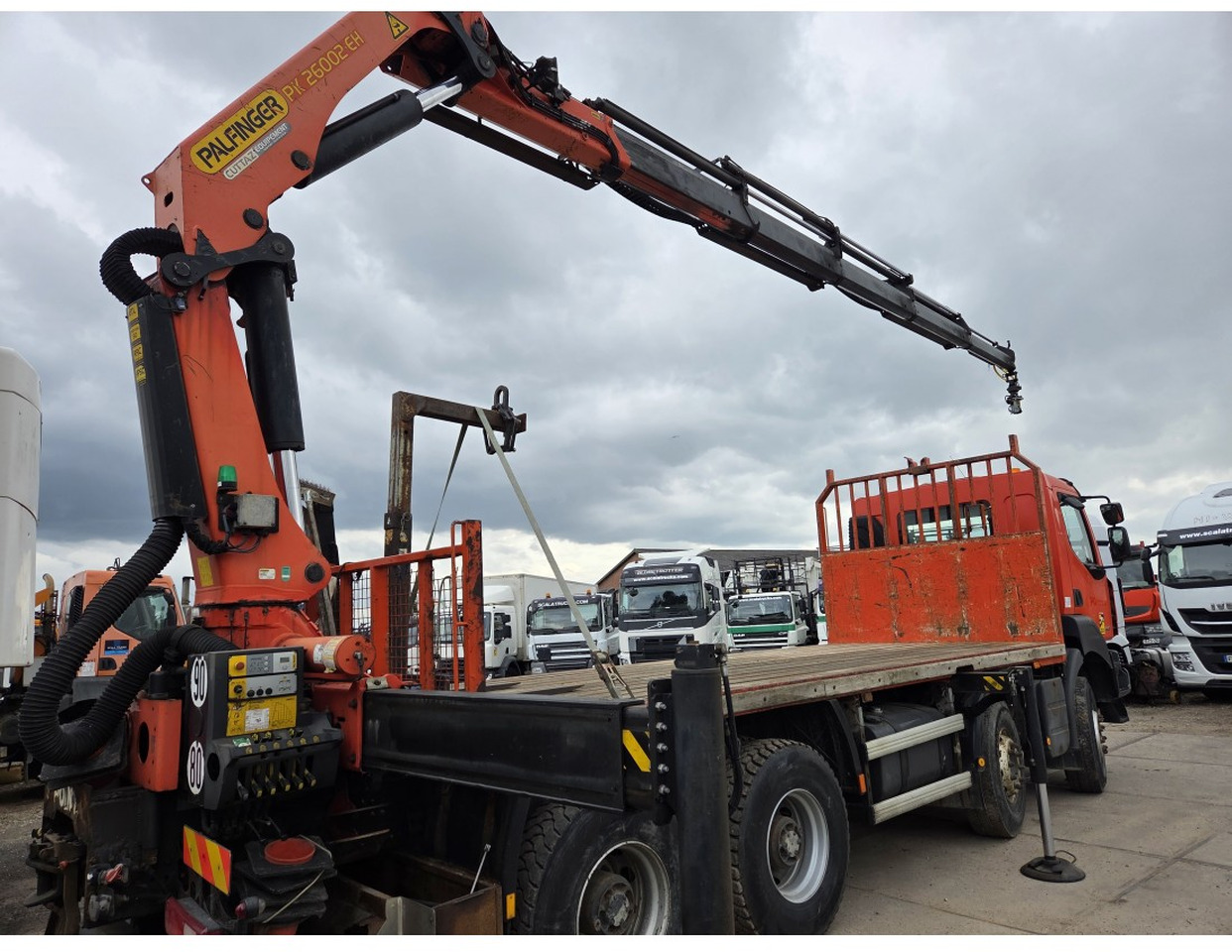 Renault Kerax 430 8X4 Flatbed Crane Palfinger PK26002EH 26 ton 5 Extensions *Retarder - 드롭사이드/ 플랫베드 트럭, 크레인 트럭 : 사진 2 Renault Kerax 430 8X4 Flatbed Crane Palfinger PK26002EH 26 ton 5 Extensions *Retarder - 드롭사이드/ 플랫베드 트럭, 크레인 트럭 : 사진 2