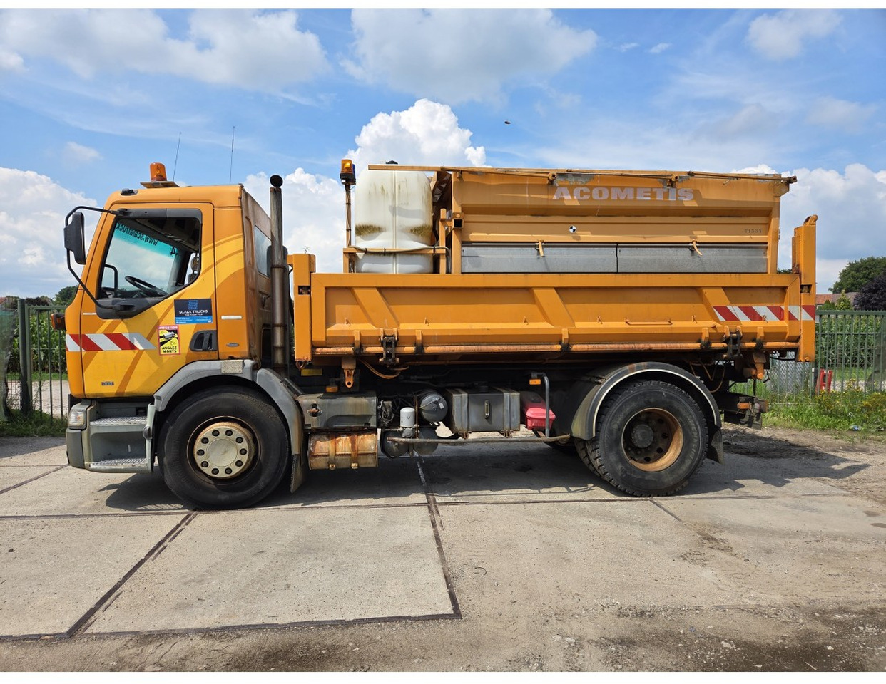 Renault Premium 300 4x2 Tipper Gritter Manual Gearbox Mechanical pump Pomp - 덤프트럭 : 사진 3 Renault Premium 300 4x2 Tipper Gritter Manual Gearbox Mechanical pump Pomp - 덤프트럭 : 사진 3