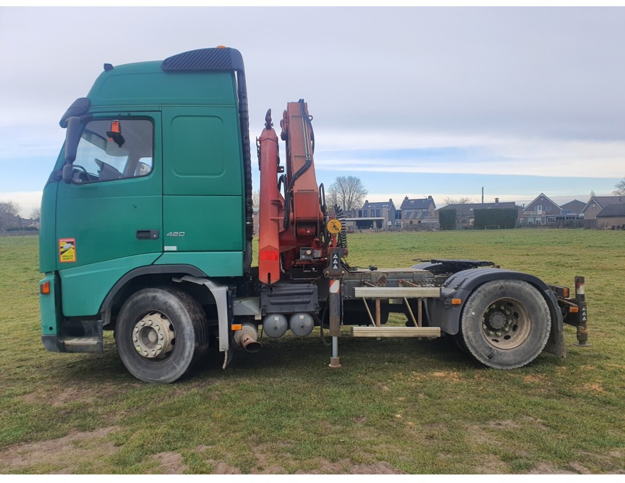 VOLVO FH 420 4X2 EURO 3 CRANE EFFER 25T 13M REMOTE CONTROL MANUAL RETARDER - 트랙터 유닛 : 사진 3 VOLVO FH 420 4X2 EURO 3 CRANE EFFER 25T 13M REMOTE CONTROL MANUAL RETARDER - 트랙터 유닛 : 사진 3