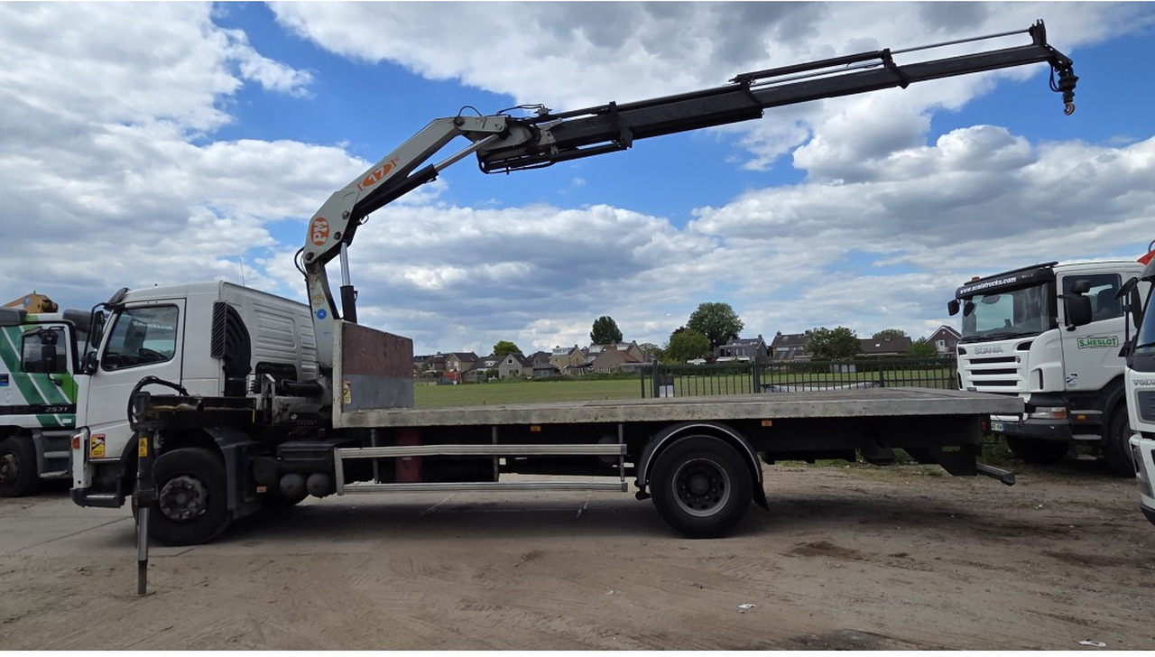 VOLVO FM 330 FLATBED 4X2 PM 17 LC 17 TON - 드롭사이드/ 플랫베드 트럭, 크레인 트럭 : 사진 2 VOLVO FM 330 FLATBED 4X2 PM 17 LC 17 TON - 드롭사이드/ 플랫베드 트럭, 크레인 트럭 : 사진 2