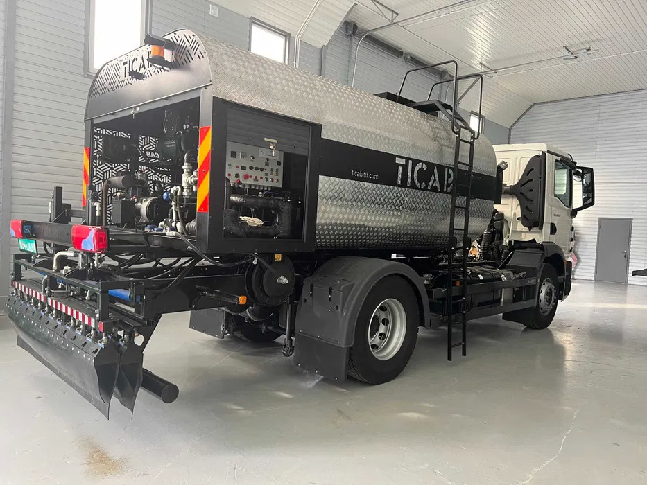 TICAB Asphalt Distributor, 8000 L, Аutonomous Asphalt Sprayer, Manufacturer - 콘크리트 펌프 트럭 : 사진 2 TICAB Asphalt Distributor, 8000 L, Аutonomous Asphalt Sprayer, Manufacturer - 콘크리트 펌프 트럭 : 사진 2