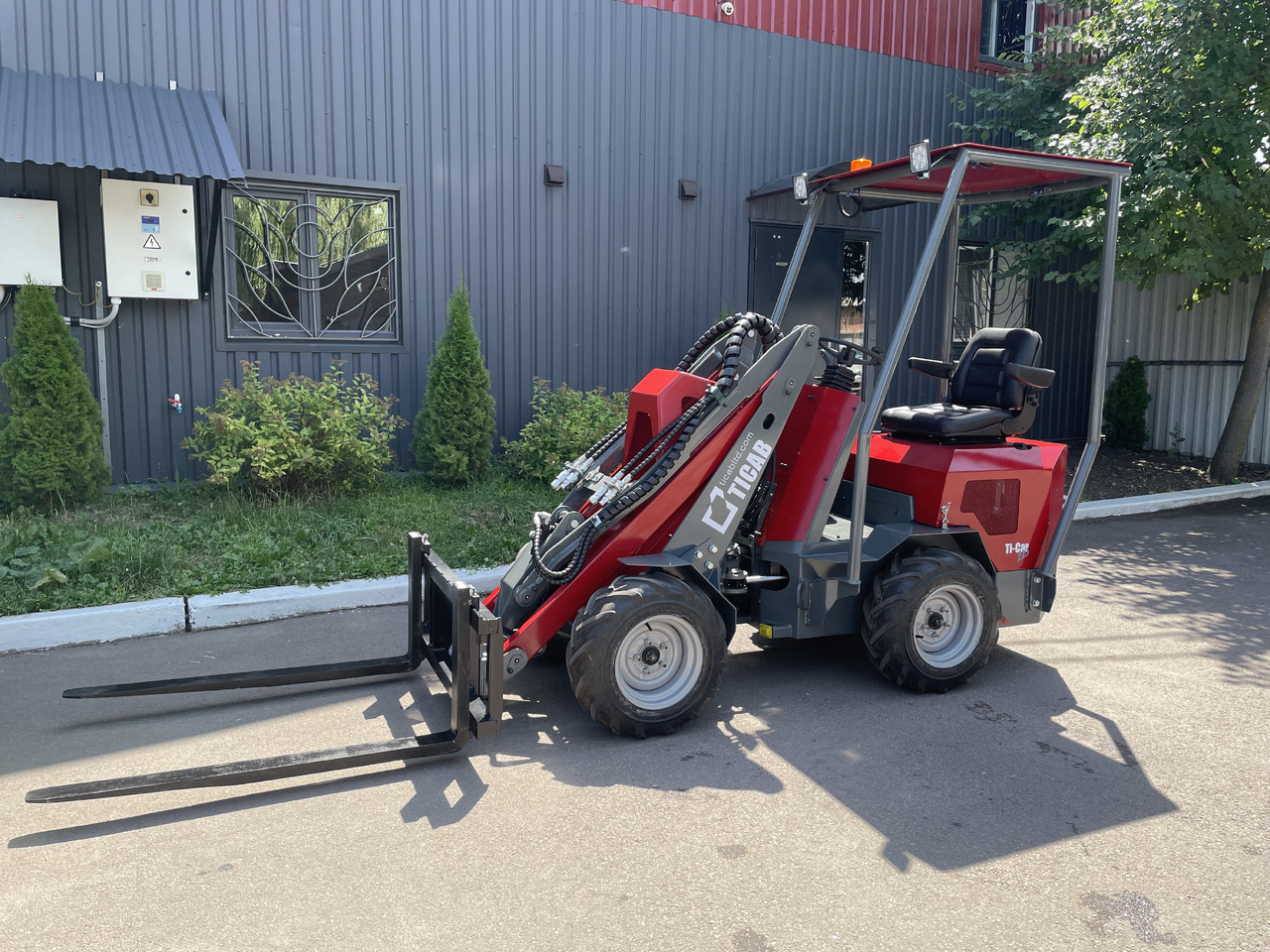TICAB Multifunctional Mini Loader, Compact Wheel Loader, Manufacturer! - 디젤 지게차 : 사진 4 TICAB Multifunctional Mini Loader, Compact Wheel Loader, Manufacturer! - 디젤 지게차 : 사진 4