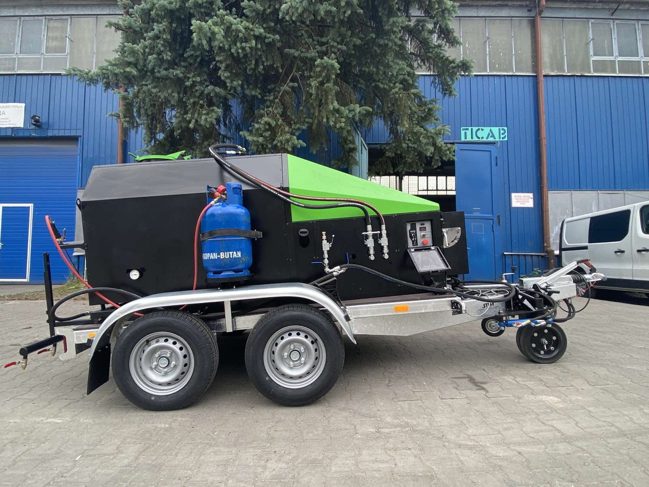 TICAB SelfPropelled Bitumen Emulsion Sprayer,1000L,Manufacturer - 아스팔트 살폭;; : 사진 1 TICAB SelfPropelled Bitumen Emulsion Sprayer,1000L,Manufacturer - 아스팔트 살폭;; : 사진 1