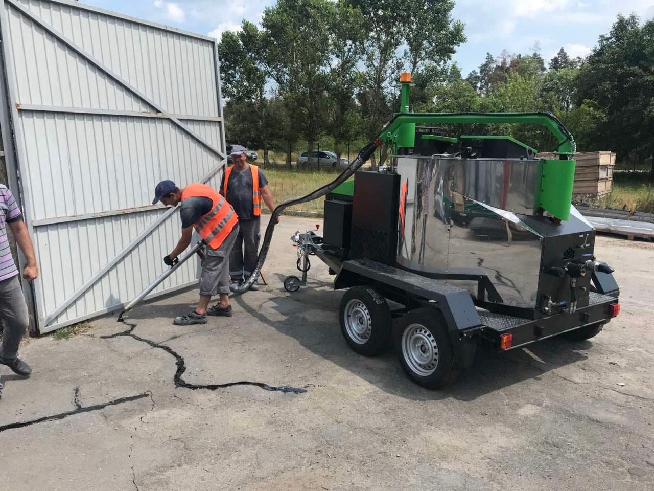 TICAB Сrack Sealing Machine,Asphalt Crack Fill Machine,500 L, Manufacturer, mašīna asfalta šuvju un plaisu aizpildīšanai BPM-500 - 아스팔트 기계 : 사진 5 TICAB Сrack Sealing Machine,Asphalt Crack Fill Machine,500 L, Manufacturer, mašīna asfalta šuvju un plaisu aizpildīšanai BPM-500 - 아스팔트 기계 : 사진 5