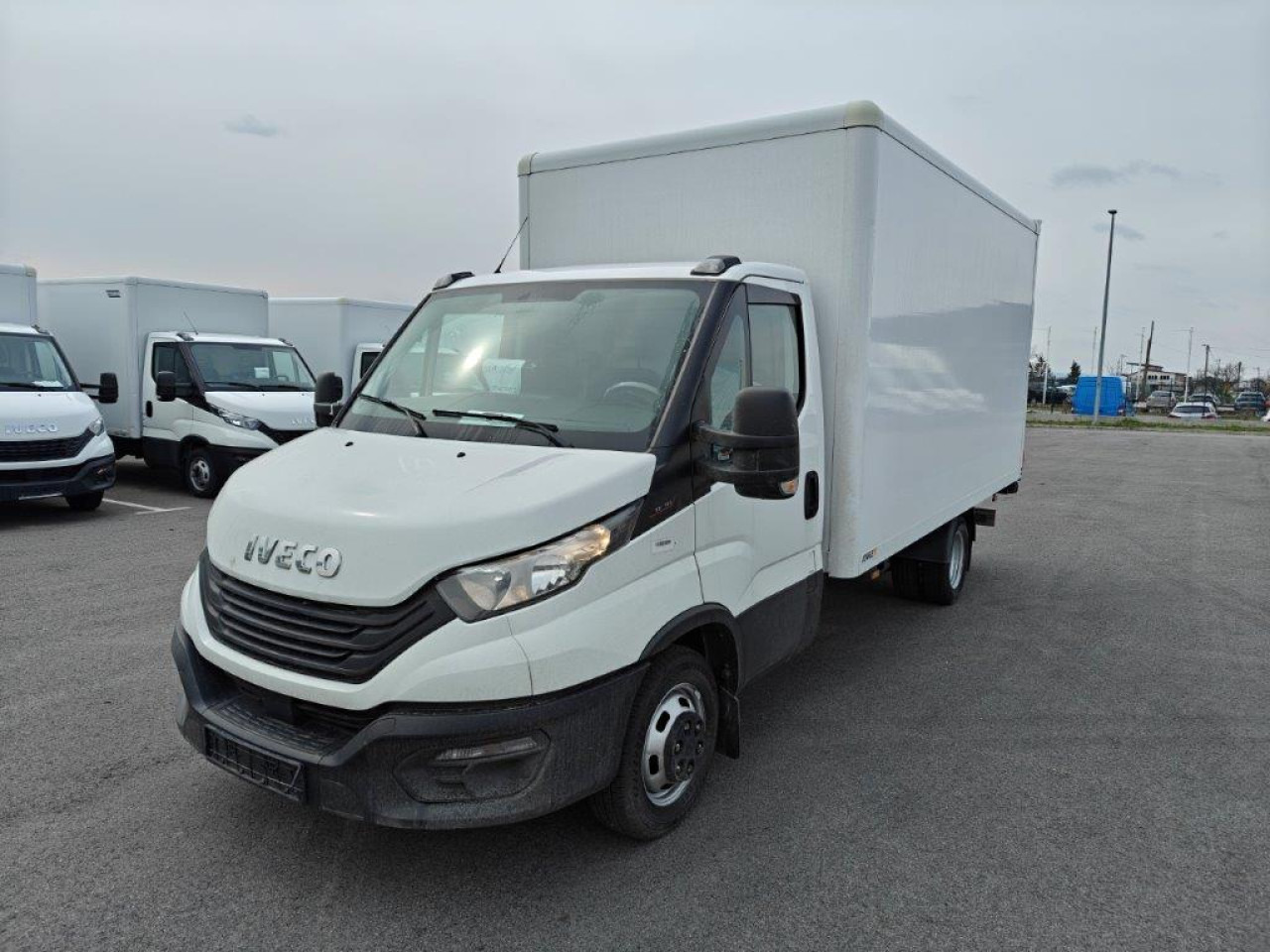 IVECO Daily 35C16H - 패널 밴 : 사진 1 IVECO Daily 35C16H - 패널 밴 : 사진 1