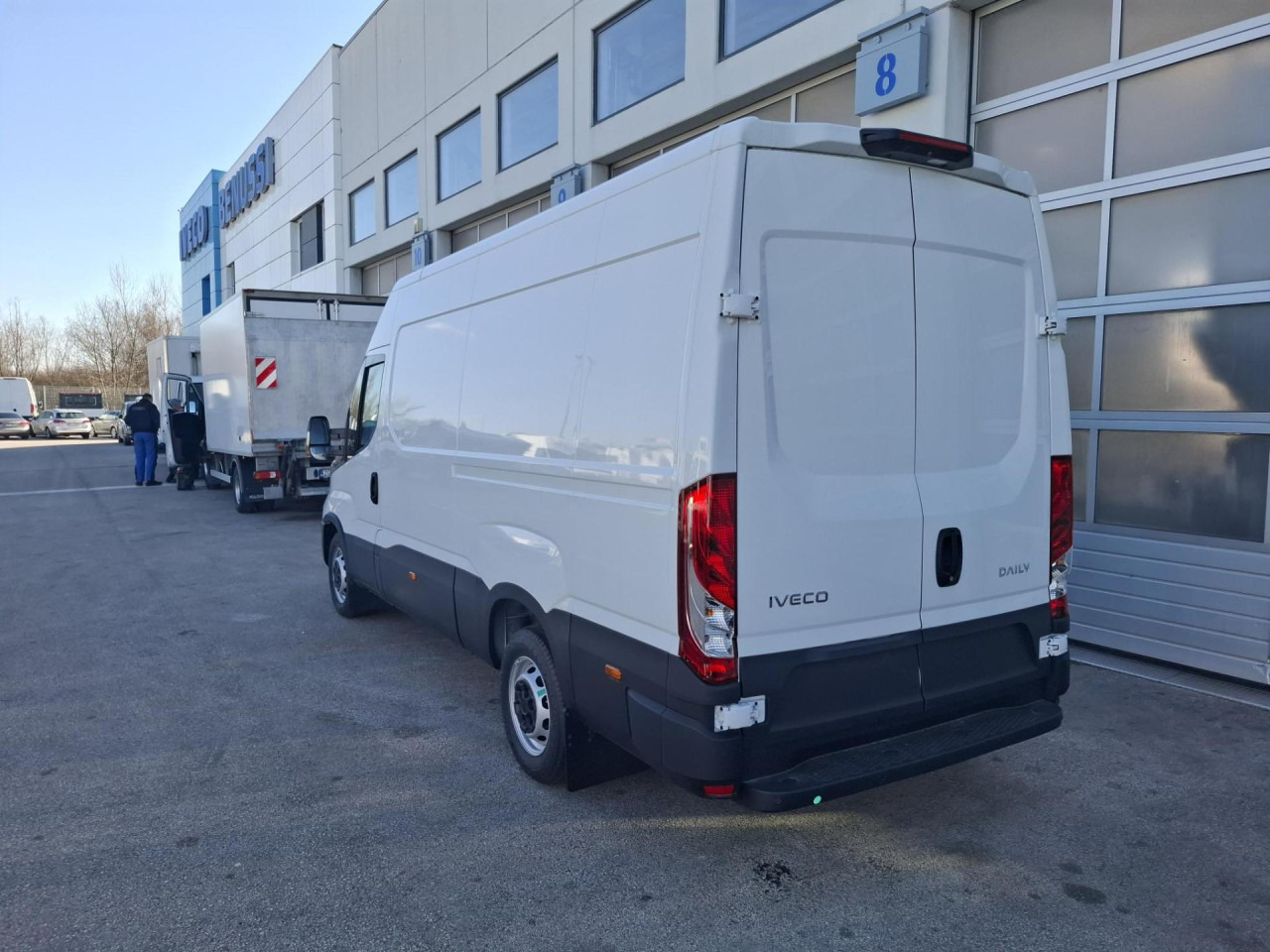 IVECO Daily 35S14V - 승합차 : 사진 3 IVECO Daily 35S14V - 승합차 : 사진 3