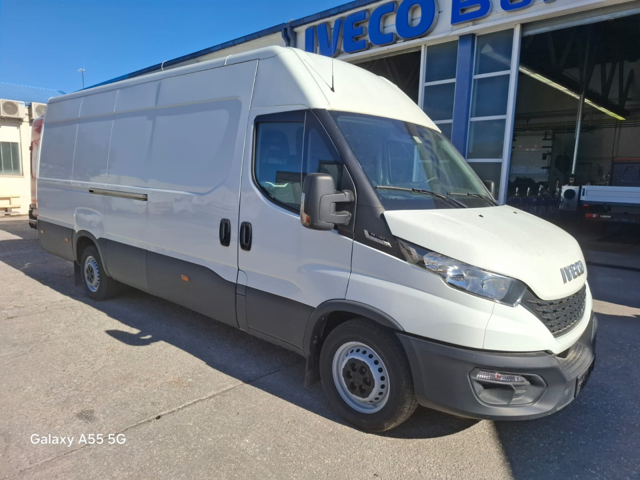 IVECO Daily 35S16V - 승합차 : 사진 2 IVECO Daily 35S16V - 승합차 : 사진 2