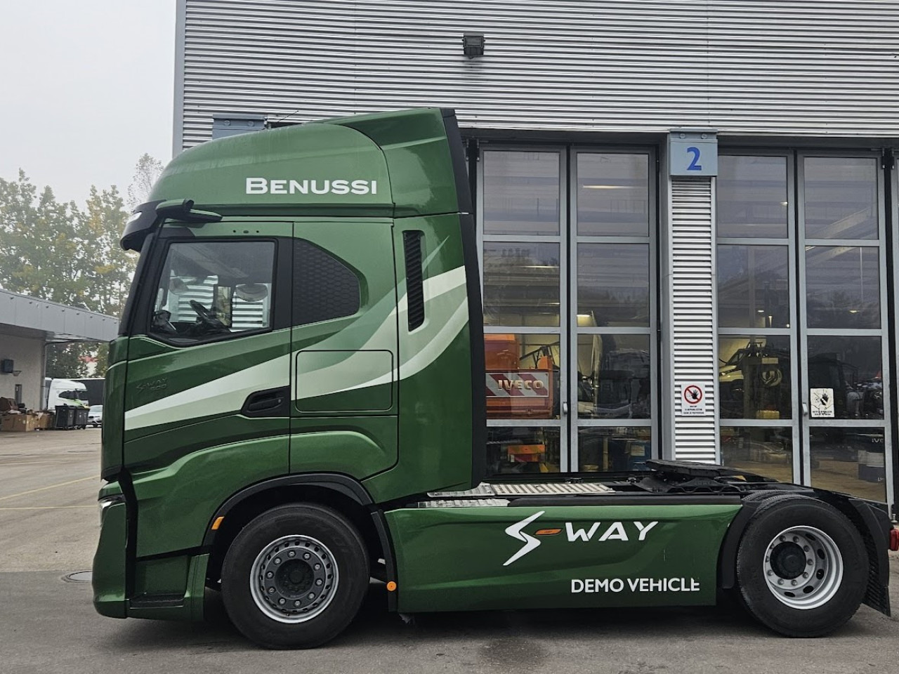 IVECO S-Way AS440S50T/P - 트랙터 유닛 : 사진 2 IVECO S-Way AS440S50T/P - 트랙터 유닛 : 사진 2