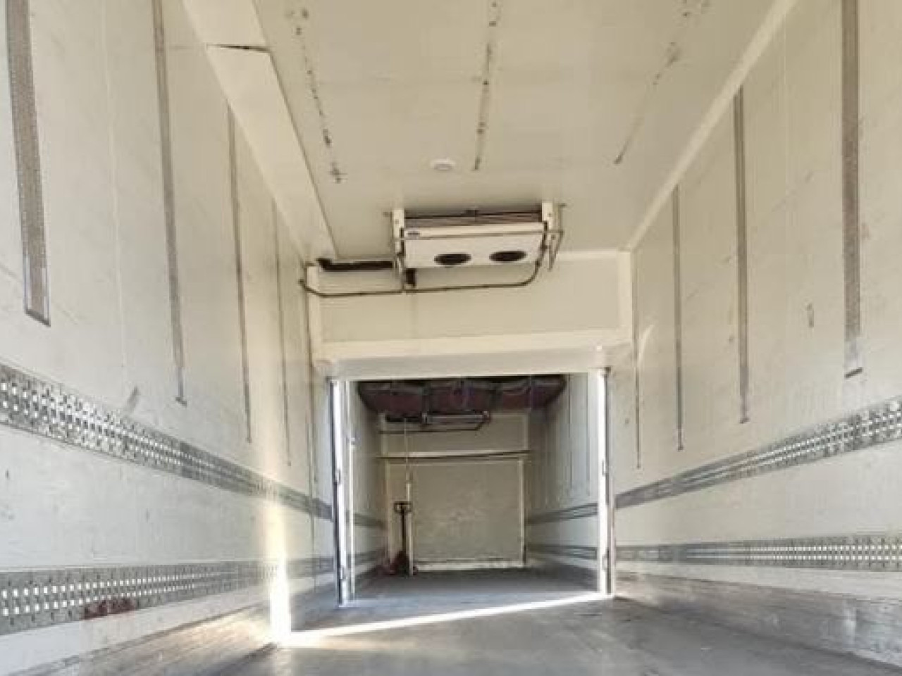 MERCEDES-BENZ Actros 25.480 - 냉동 밴 : 사진 4 MERCEDES-BENZ Actros 25.480 - 냉동 밴 : 사진 4