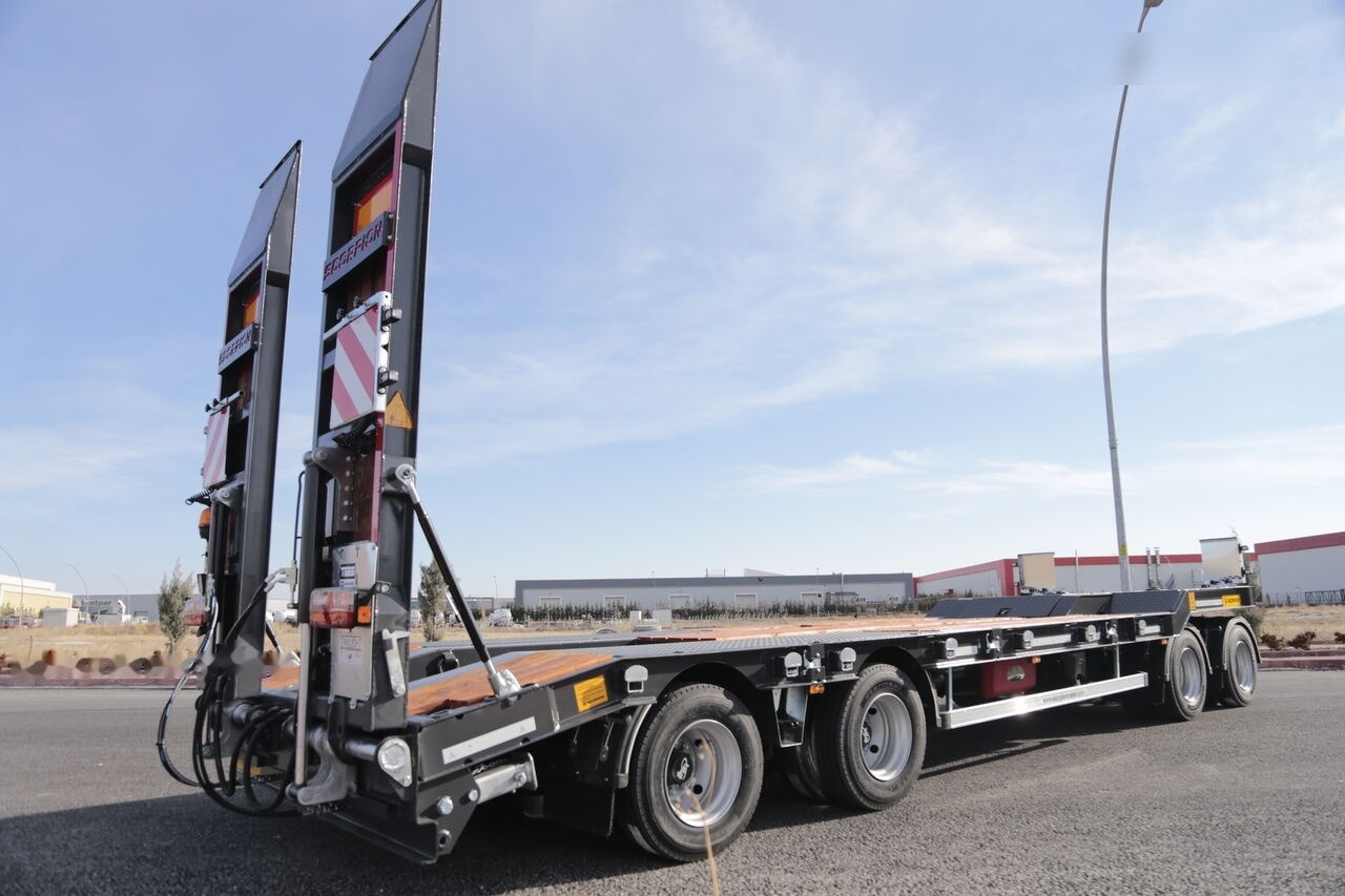 Scorpion Trailer SCORPION TRAILER UNUSED 4 AXLE LOWLOADER (MANUFACTURER COMPANY) - 저하대 트레일러 : 사진 4 Scorpion Trailer SCORPION TRAILER UNUSED 4 AXLE LOWLOADER (MANUFACTURER COMPANY) - 저하대 트레일러 : 사진 4