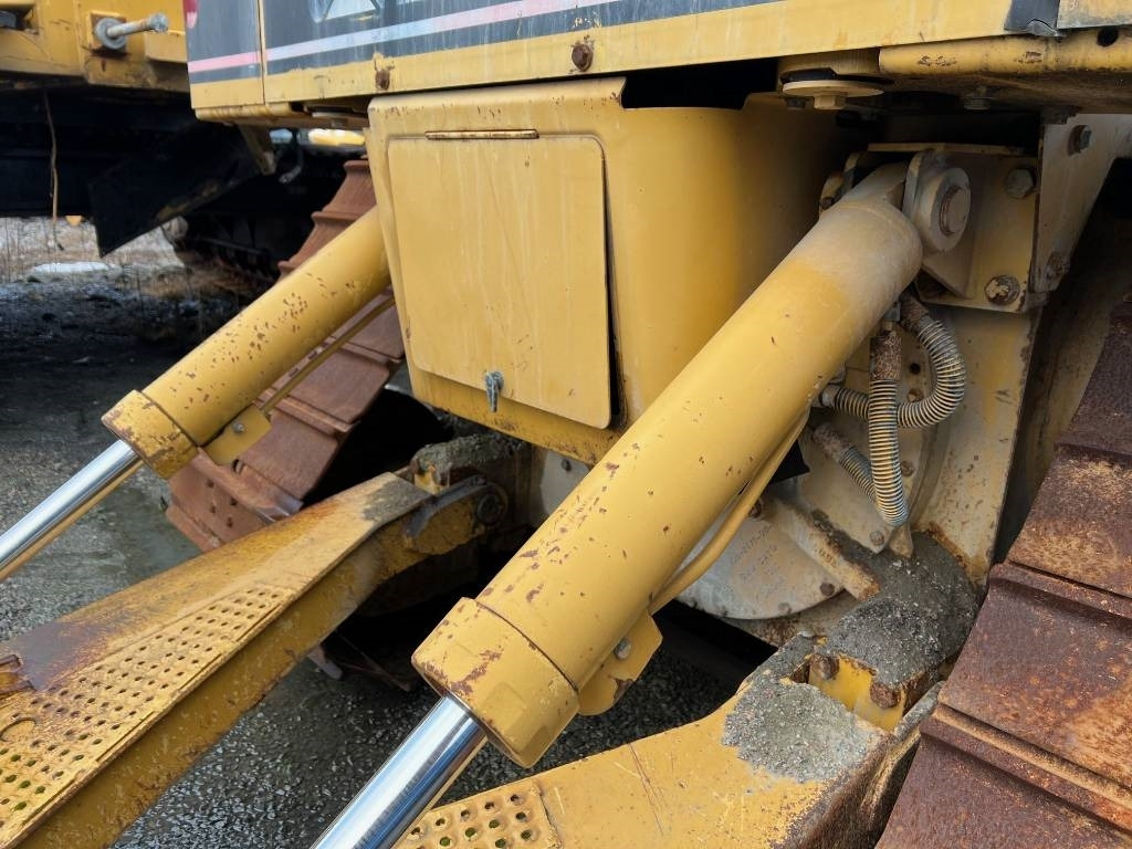 CAT D5N ripper - 리퍼 건설기계 용 : 사진 3 CAT D5N ripper - 리퍼 건설기계 용 : 사진 3