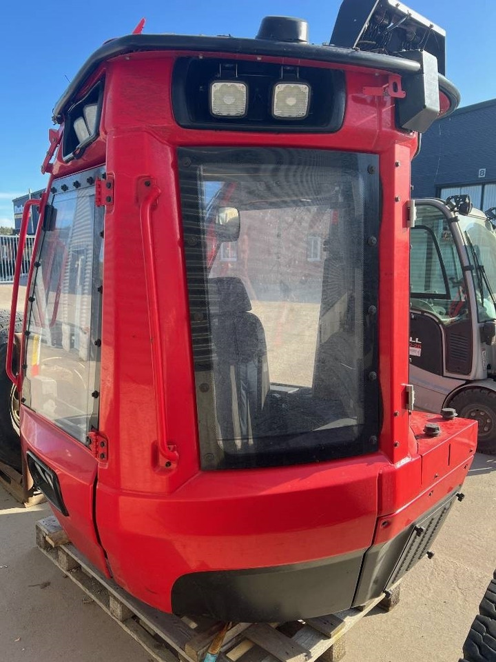 Komatsu C3001 571911 Hytt - 운전실 산림용 장비 용 : 사진 3 Komatsu C3001 571911 Hytt - 운전실 산림용 장비 용 : 사진 3