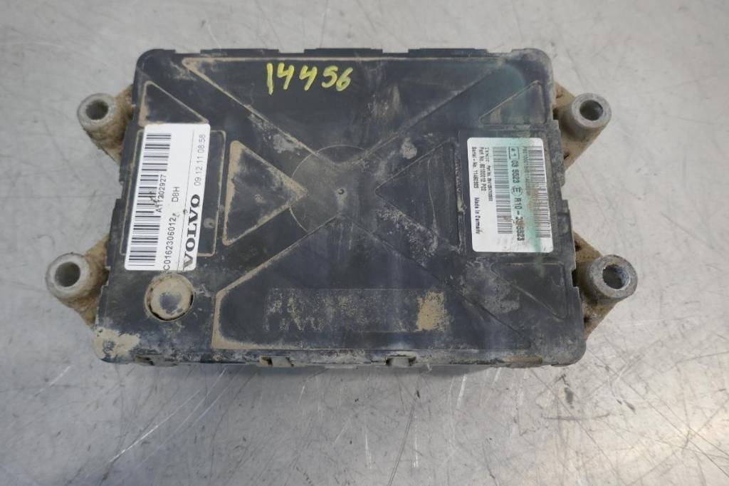 Volvo L 110 G, voe60100012  - 전기 설비 건설기계 용 : 사진 2 Volvo L 110 G, voe60100012  - 전기 설비 건설기계 용 : 사진 2