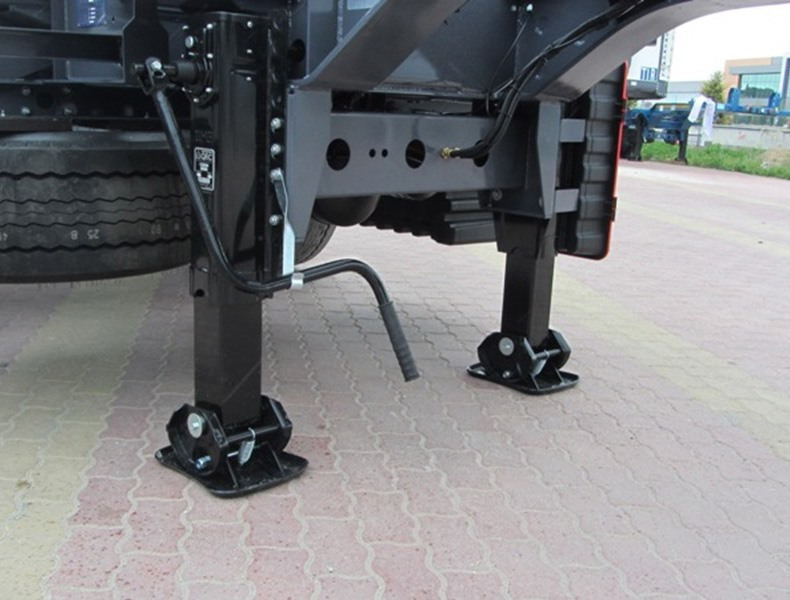 SERIN Telescopik Container Carrier Semi Trailer 1x20'/2x20'/1x30'/1x40'/1x45' - 컨테이너 운반 장치/ 스와프 보디 세미 트레일러 : 사진 4 SERIN Telescopik Container Carrier Semi Trailer 1x20'/2x20'/1x30'/1x40'/1x45' - 컨테이너 운반 장치/ 스와프 보디 세미 트레일러 : 사진 4
