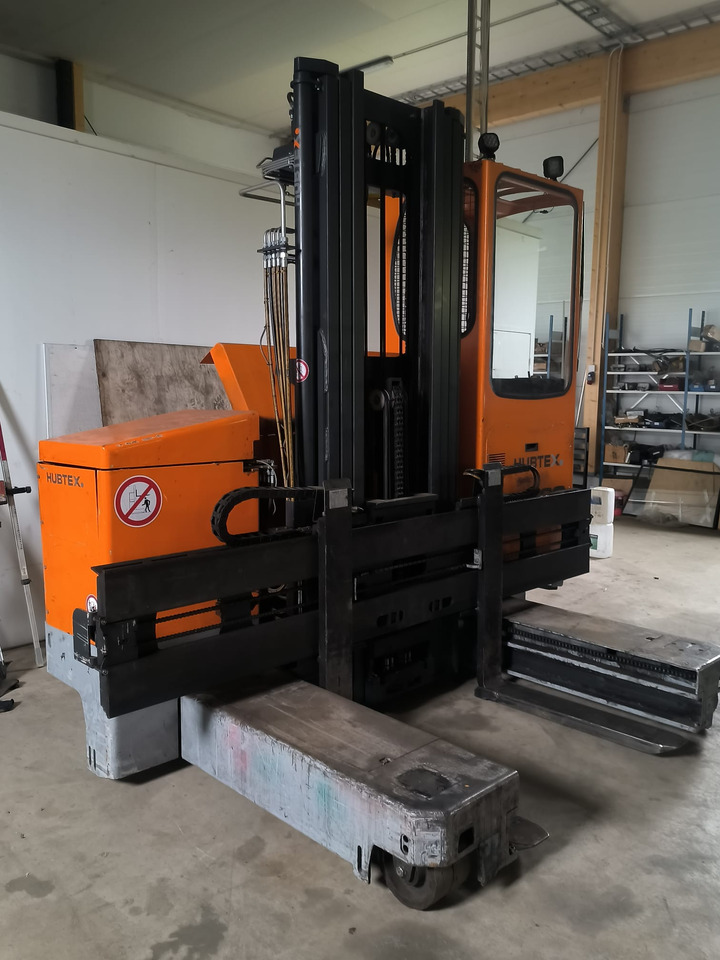 HUBTEX MSU 30 - 4방향 리치 트럭 : 사진 1 HUBTEX MSU 30 - 4방향 리치 트럭 : 사진 1