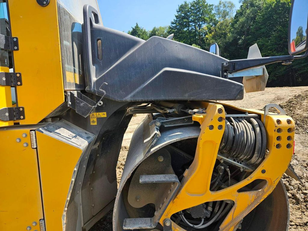 BOMAG BW 174 AP-4F AM, Tandem Roller - 로드 롤러 : 사진 5 BOMAG BW 174 AP-4F AM, Tandem Roller - 로드 롤러 : 사진 5