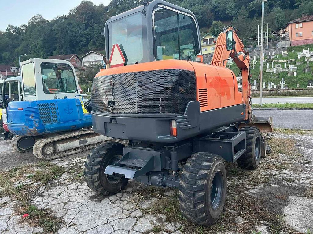 Doosan S55W-V Plus, 4800hours - 휠 굴삭기 : 사진 4 Doosan S55W-V Plus, 4800hours - 휠 굴삭기 : 사진 4