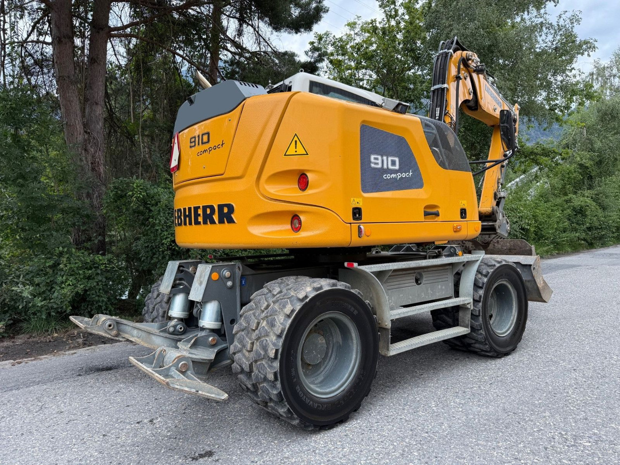 Liebherr A910 Compact Litronic,4 Schaufeln,Schnellwechsle - 휠 굴삭기 : 사진 5 Liebherr A910 Compact Litronic,4 Schaufeln,Schnellwechsle - 휠 굴삭기 : 사진 5