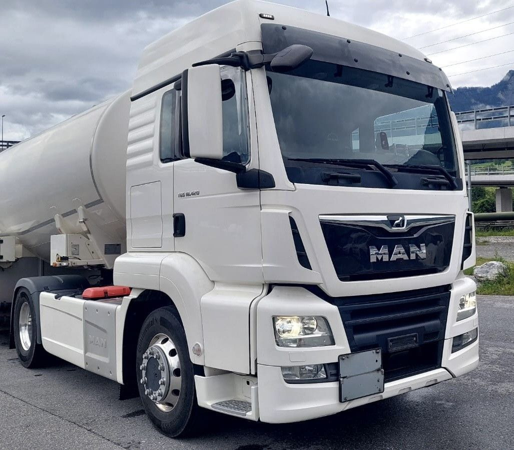 MAN TGS 18.420 4x2, E6, ADR, Retarder - 트랙터 유닛 : 사진 3 MAN TGS 18.420 4x2, E6, ADR, Retarder - 트랙터 유닛 : 사진 3