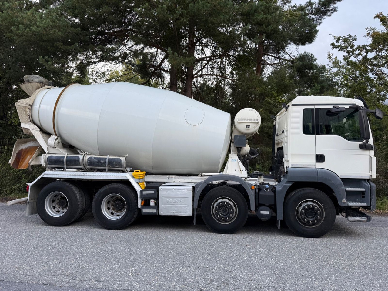 MAN TGS 32.440 8x4, Euro 6, Liebherr 9m3 - 콘크리트 믹서 트럭 : 사진 3 MAN TGS 32.440 8x4, Euro 6, Liebherr 9m3 - 콘크리트 믹서 트럭 : 사진 3