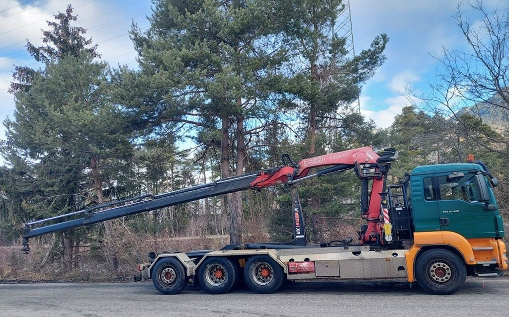MAN TGS 35.480 8x4, E5, Fassi F235CXP Kran+Abroll - 크레인 트럭, 후크 리프트 트럭 : 사진 3 MAN TGS 35.480 8x4, E5, Fassi F235CXP Kran+Abroll - 크레인 트럭, 후크 리프트 트럭 : 사진 3