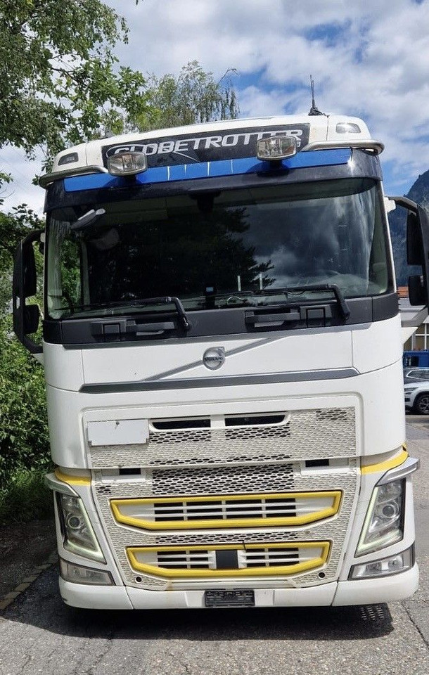 Volvo FH460 4x2R, E6, Ladebordwand - 커튼사이더 트럭 : 사진 3 Volvo FH460 4x2R, E6, Ladebordwand - 커튼사이더 트럭 : 사진 3