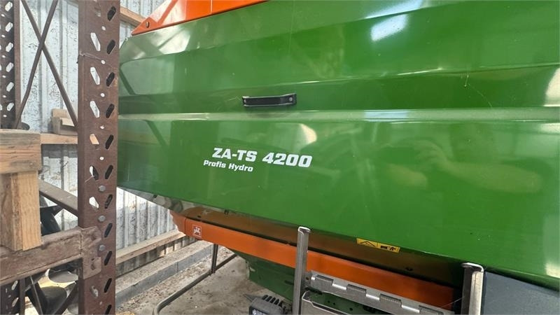 Amazone ZA-TS 4200 Hydro ZA-TS 4200 Hydro - 퇴비 스프레더 : 사진 3 Amazone ZA-TS 4200 Hydro ZA-TS 4200 Hydro - 퇴비 스프레더 : 사진 3