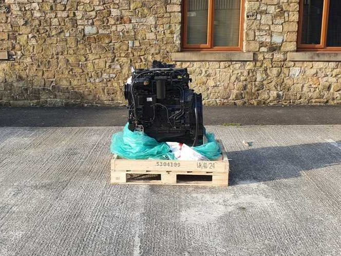 Cummins B6.7 engine unused 6 cylinder CM2450 ECU QSB - 엔진 건설기계 용 : 사진 4 Cummins B6.7 engine unused 6 cylinder CM2450 ECU QSB - 엔진 건설기계 용 : 사진 4