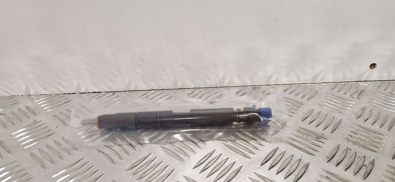 JCB 320/06827 fuel injector Delphi injector 28229876 68kw – 93kw - 엔진 및 부품 건설기계 용 : 사진 2 JCB 320/06827 fuel injector Delphi injector 28229876 68kw – 93kw - 엔진 및 부품 건설기계 용 : 사진 2
