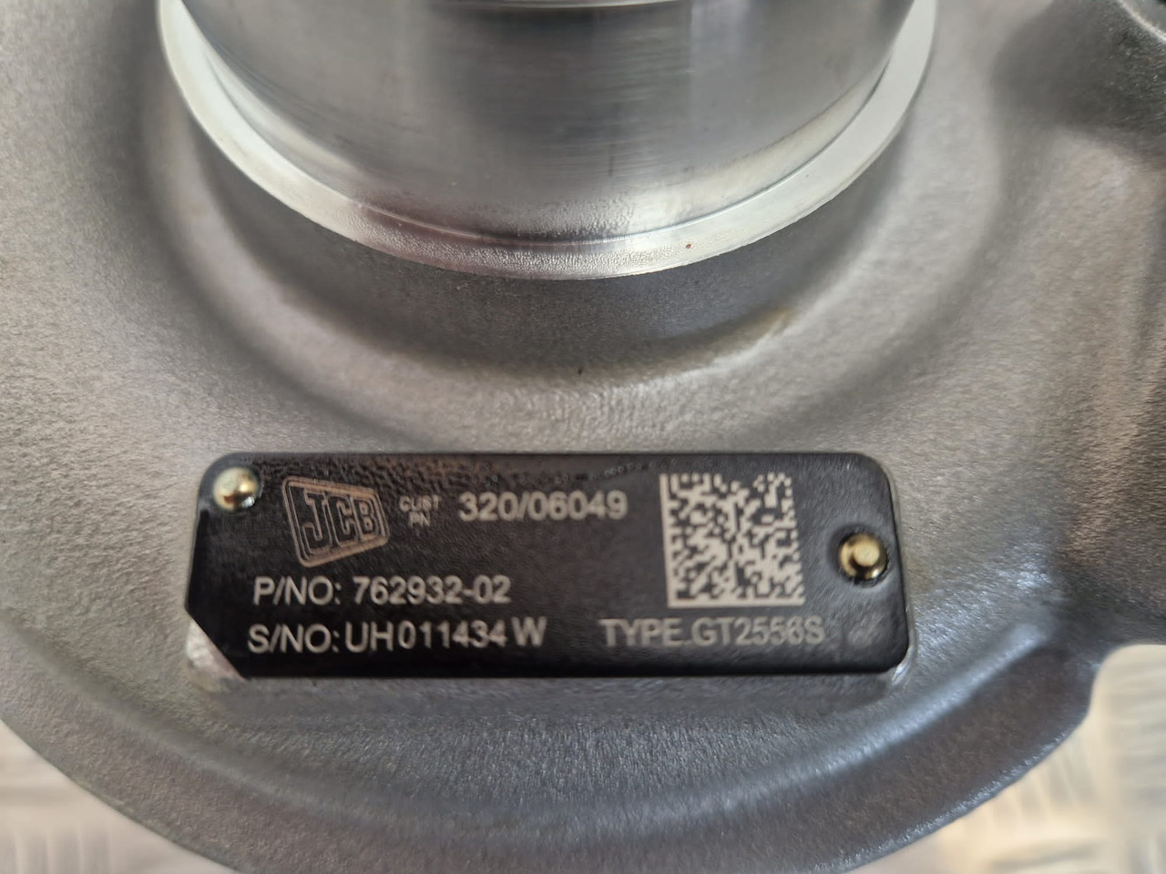 JCB turbocharger 320/06049 Garrett Turbo 762932-02 - 엔진 및 부품 건설기계 용 : 사진 5 JCB turbocharger 320/06049 Garrett Turbo 762932-02 - 엔진 및 부품 건설기계 용 : 사진 5