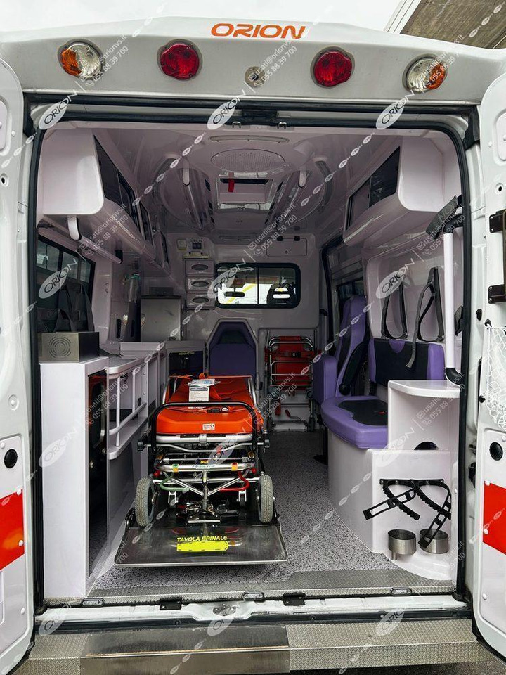 FIAT FIAT 290 DUCATO - 구급차 : 사진 5 FIAT FIAT 290 DUCATO - 구급차 : 사진 5
